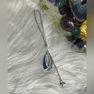 Danbury Mint Shimmering Sea Wave Necklace